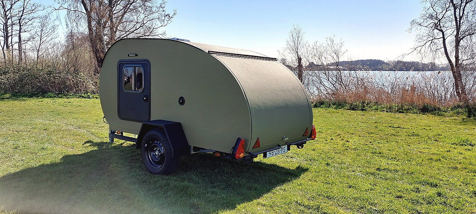 Teardrop caravan zijkant